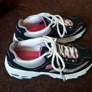 Sketchers shoes